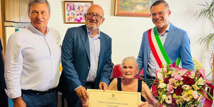 Alghero: i cent’anni di zia Maria Teresa Fois