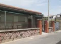 Uras, installato un telo parasole all’ingresso dell’ambulatorio di cure primarie