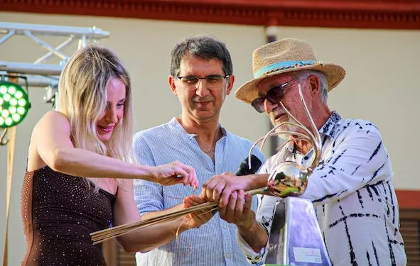 Premio Cipolla Dorata, Anna Tifu fa sognare Banari