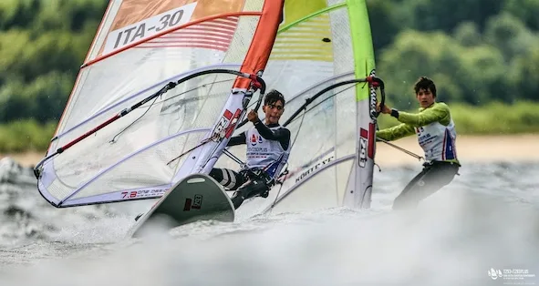 Francesco Cao conquista il bronzo agli Europei Techno 293. Ottimi risultati per gli 11 atleti del Windsurfing Club Cagliari sul Mar Baltico
