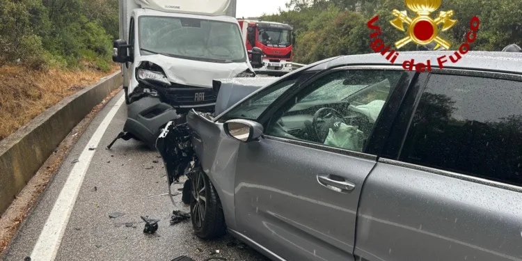 Olbia: incidente stradale in località Casagliana
