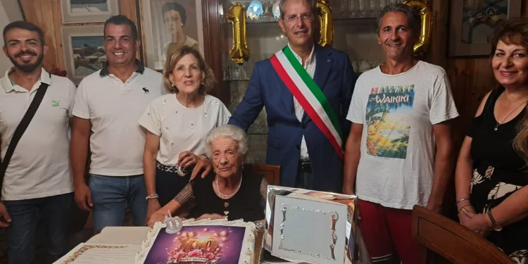 Padria: i cent’anni di Donna Alba Falchi