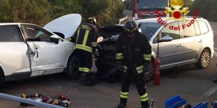 San Vero Milis: incidente stradale sulla provinciale 11