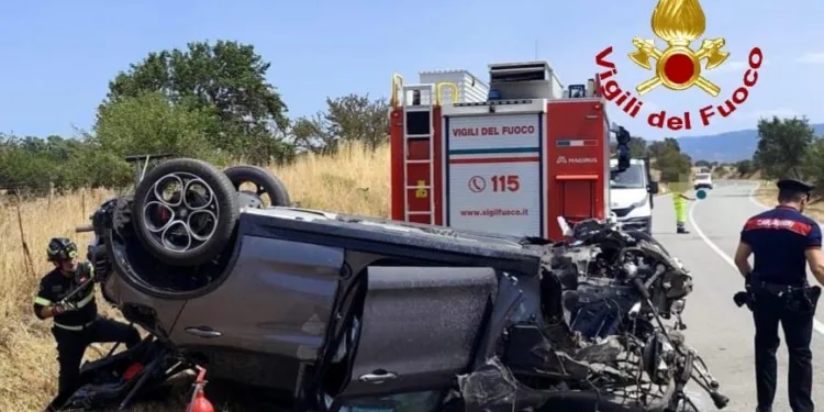 Anela: incidente stradale sulla provinciale 10
