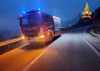 Incendio ad Arzana ed Elini: proseguono le operazioni di spegnimento