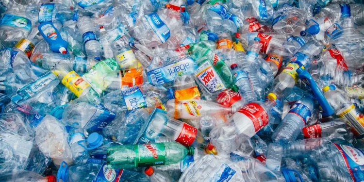 Emergenza plastica, la Regione chiede a COREPLA soluzioni strutturali per l’insularità