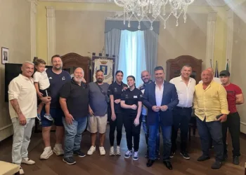Il campione di pugilato Roberto Cammarelle in visita al Palazzo del Marchese, a Porto Torres