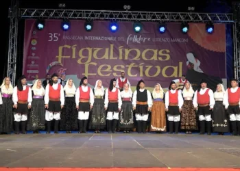 Il folklore del mondo sul palco del Figulinas Festival