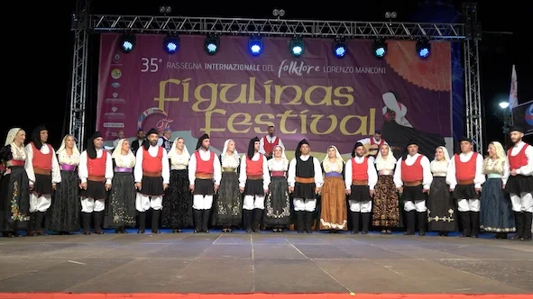 Il folklore del mondo sul palco del Figulinas Festival