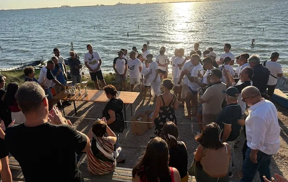 Regata de Is Fassonis 2026: a Santa Giusta tradizione, giovani e comunità protagonisti della prima giornata