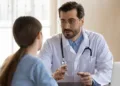 Medicina generale, in Sardegna trenta borse di studio in più: salgono a novanta i posti finanziati dalla Regione per il triennio 2026-2029