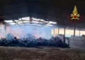 Guspini: Incendio di fieno e paglia all’interno di due strutture di un’azienda agricola in località Terra Moi