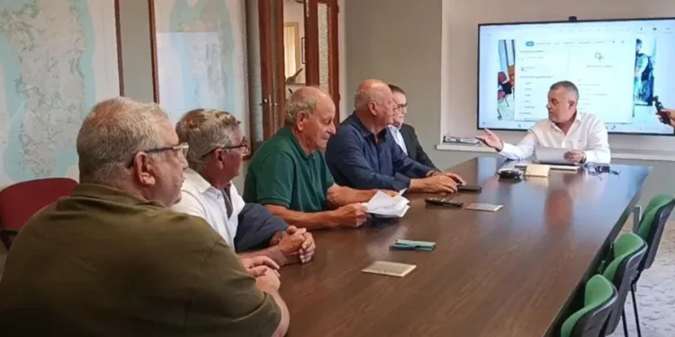 Invaso di Maccheronis quasi vuoto: arrivano le restrizioni per l’irrigazione dei campi