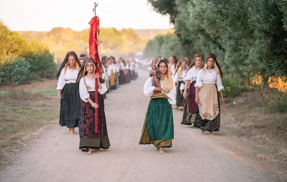 Le Donne di Cabras chiudono la Festa di San Salvatore