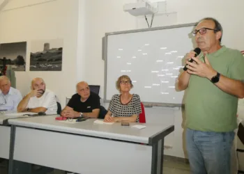 Nukoro: a s’abboju IBIS sa presentada de sos liberos imprentados dae s’Acadèmia de su Sardu