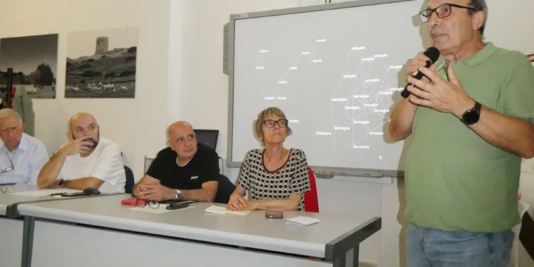 Nukoro: a s’abboju IBIS sa presentada de sos liberos imprentados dae s’Acadèmia de su Sardu