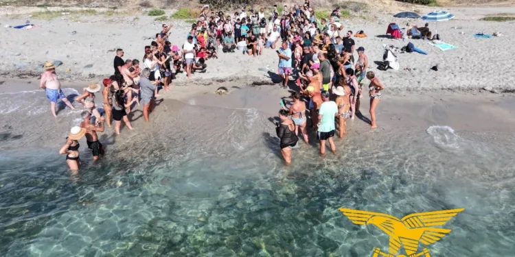 Tortolì: liberata una tartaruga marina Caretta caretta