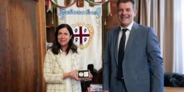 La presidente Todde incontra l’Ambasciatore di Svizzera in Italia Roberto Balzaretti. Einstein Telescope e alta formazione turistica al centro del confronto
