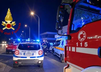 Porto Torres: tamponamento in via Sassari, una persona ferita
