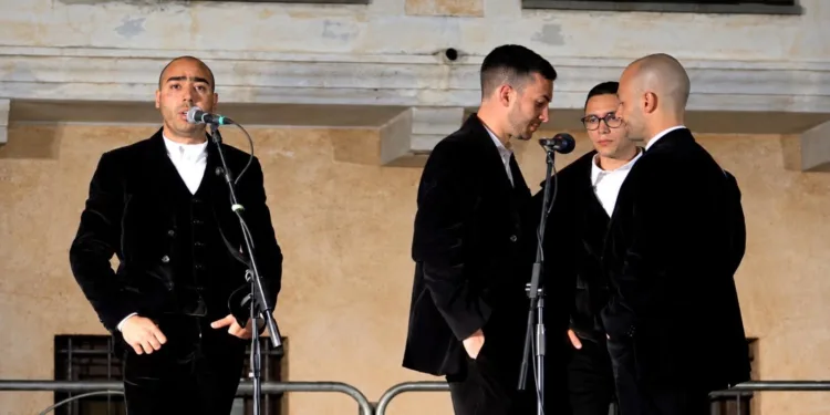 “Tenoranne”: a Galtellì l’appuntamento inaugurale de “Sos Arrastos de Grassia”