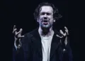 Domenica 25 ottobre al TsE di Is Mirrionis, a Cagliari, va in scena “Il Circo Capovolto”, spettacolo scritto ed interpretato da Andrea Lupo