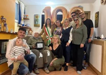 Oristano: a Nuraxinieddu i cent’anni di zio Leonardo Bax