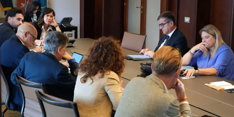 La presidente della Regione Alessandra Todde ha incontrato Cgil, Cisl e Uil per un confronto sui risultati raggiunti e sulle priorità del sistema sanitario regionale