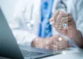 Sanità, liste d’attesa: la Giunta approva gli indirizzi per il nuovo piano regionale 2026-2028. Cup unico, prenotazioni più semplici e maggiori garanzie per i pazienti