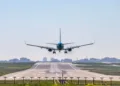 Trasporto aereo, pubblicato il bando “Nuove Rotte”: oltre 11,4 milioni di euro per potenziare i collegamenti della Sardegna