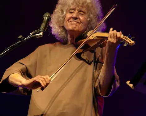 Forma e Poesia nel Jazz: tutto esaurito a Cagliari per Angelo Branduardi