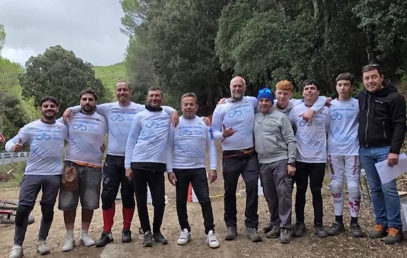 Gianluca Cara re del downhill, Michael Giua ed Edoardo Schintu inaugurano la stagione del ciclocross ad Oschiri