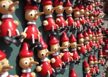 Pinocchio: le metamorfosi di un mito, tra Collodi e i linguaggi del moderno