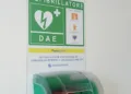 Poste italiane ha installato in Sardegna 12 defibrillatori per rafforzare la sicurezza sul territorio