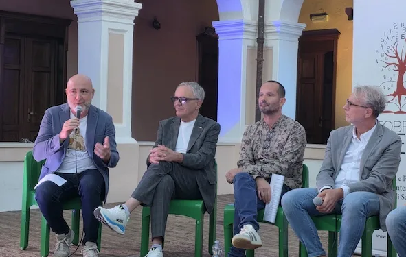 Il Premio Letterario Città di Sassari si arricchisce, dal prossimo anno, di una sezione dedicata al giornalismo e intitolata ad Antonello Lai