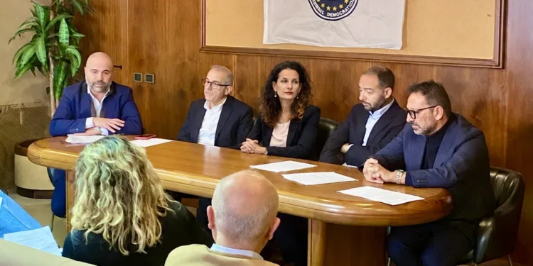 Insularità, dieci anni dopo: è il momento dei fatti